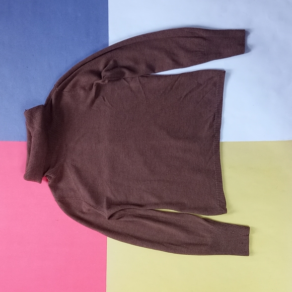 BANANA REPUBLIC 100% Extra Fine Italian Merino Wool Turtle Neck Sweater